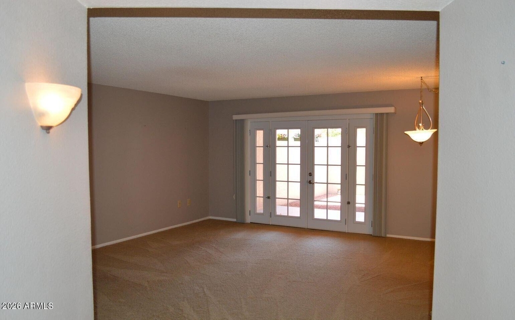 19238 N Camino Del Sol -- - Photo 17