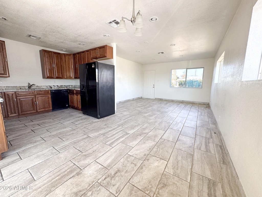 2739 W Rancho Drive - Photo 6