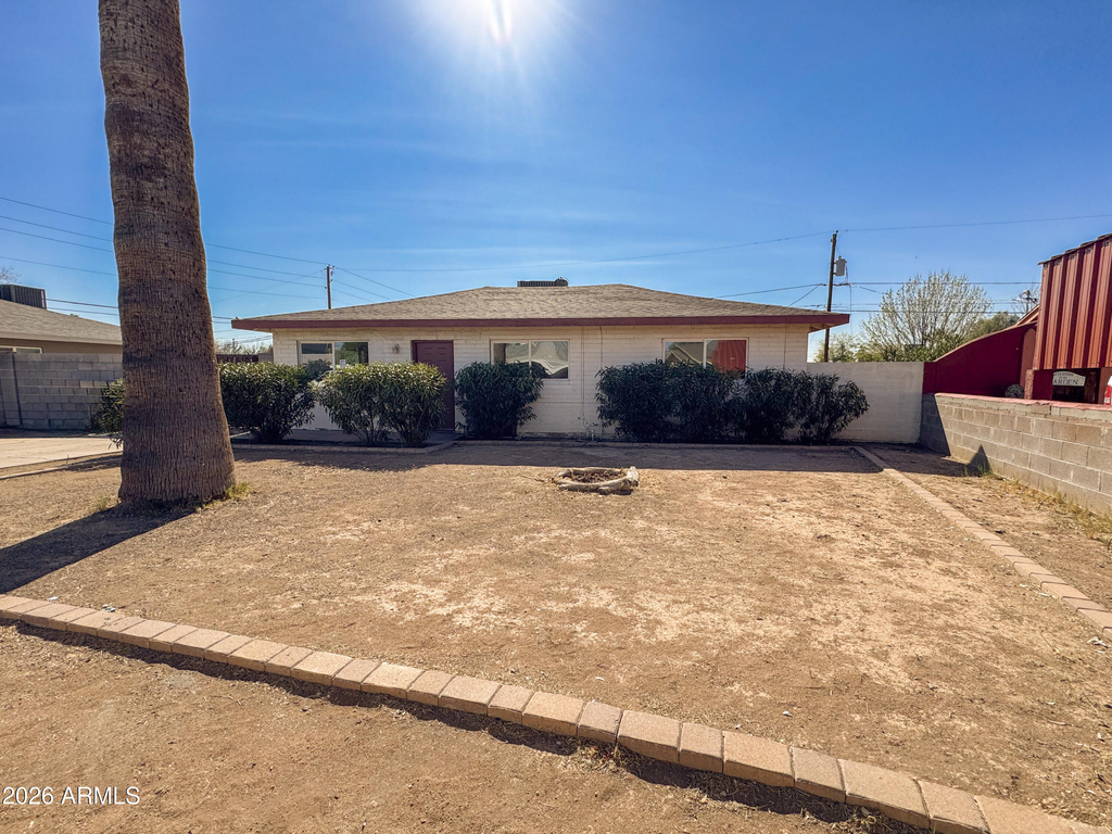 2739 W Rancho Drive - Photo 0