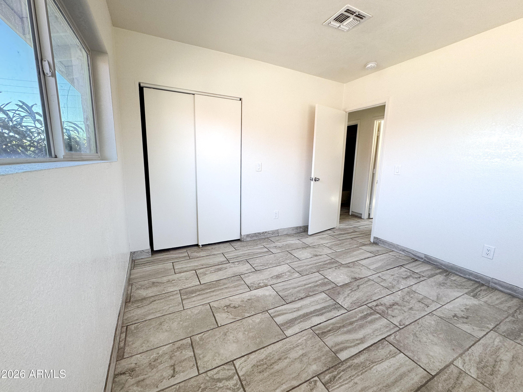 2739 W Rancho Drive - Photo 19