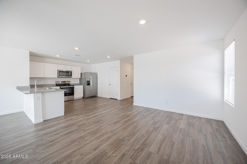 8693 W Valdez Drive - Photo 4