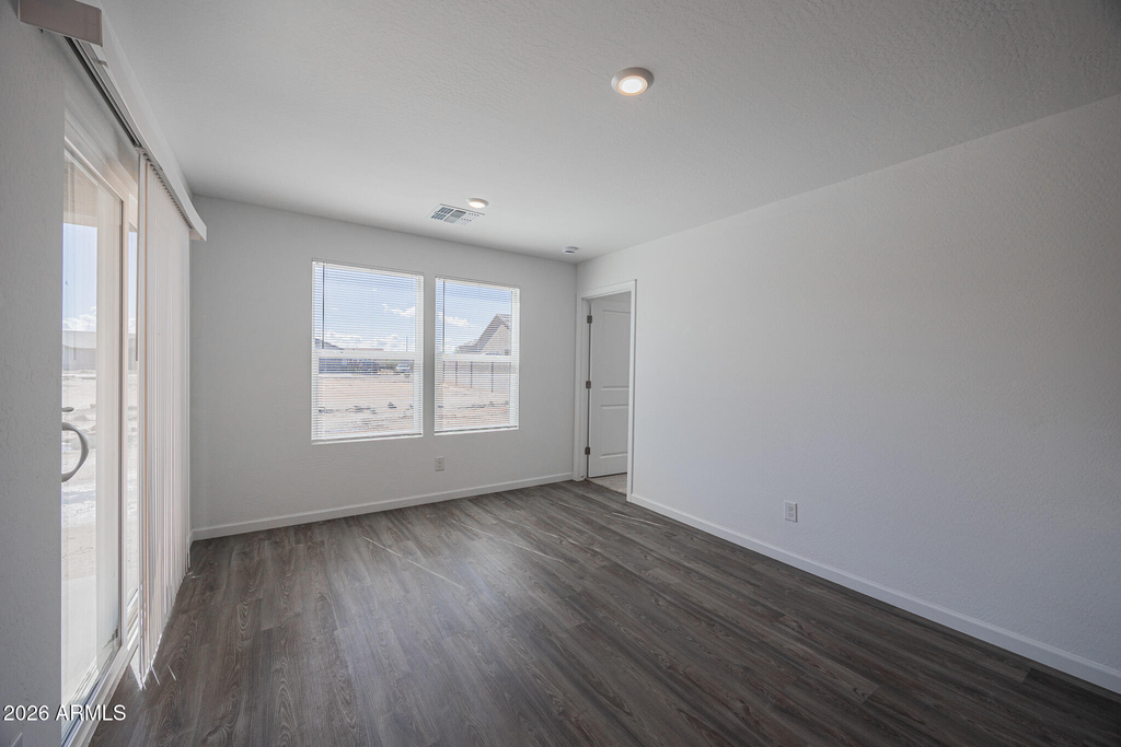 8693 W Valdez Drive - Photo 10