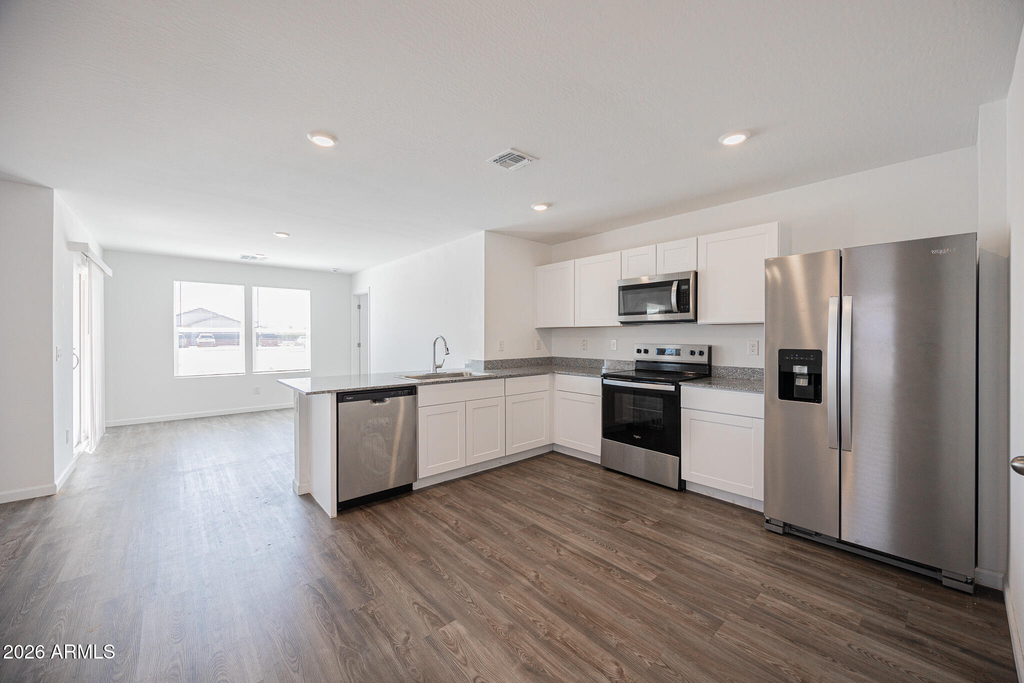 8693 W Valdez Drive - Photo 9