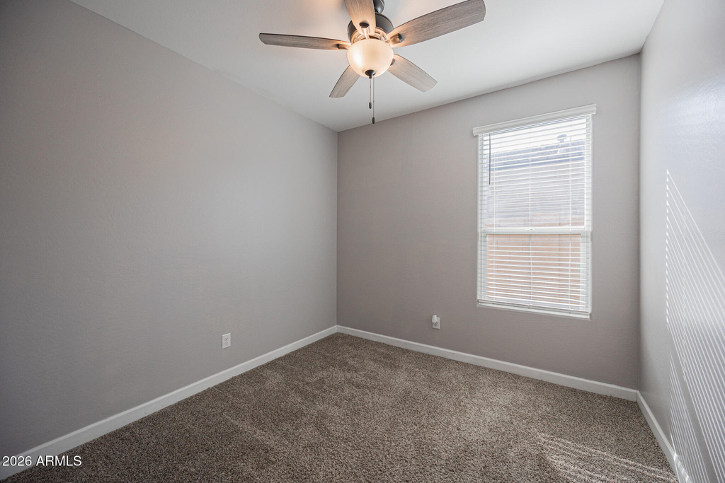 2315 N Camden Drive - Photo 21