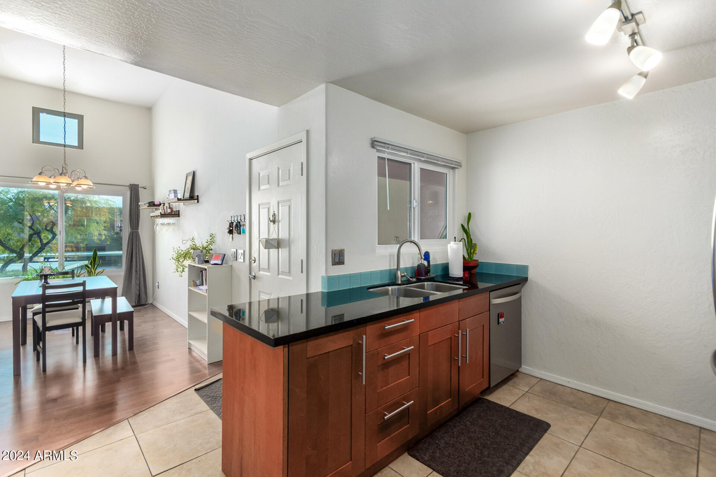 11260 N 92nd Street - Photo 8