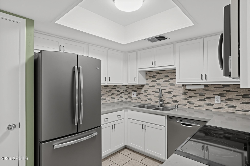 6533 N 7th Avenue - Photo 6