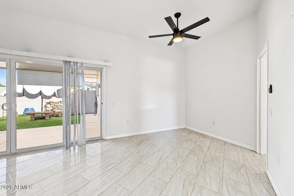 16871 N 103rd Avenue - Photo 12