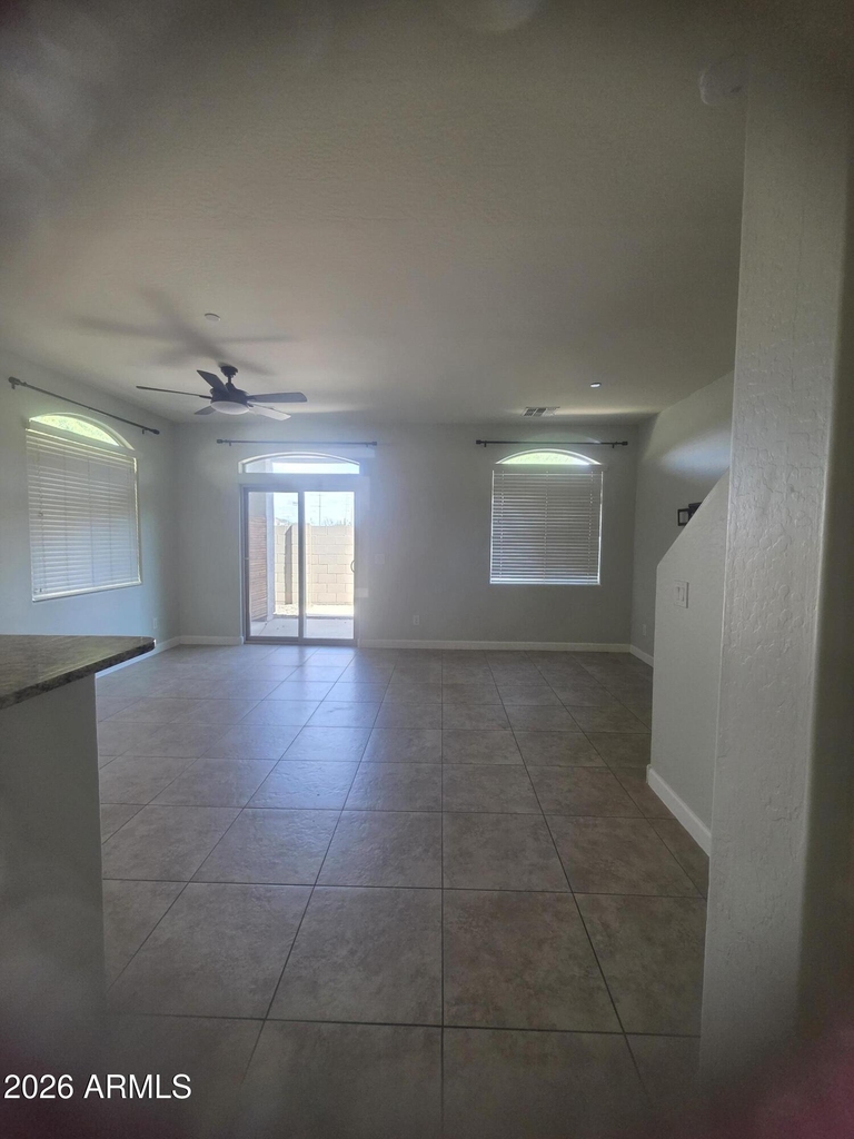 2150 W Alameda Road - Photo 3