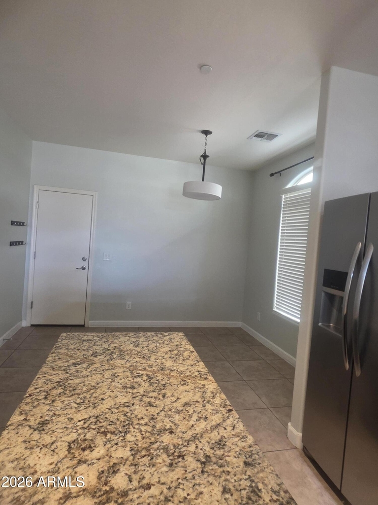 2150 W Alameda Road - Photo 21