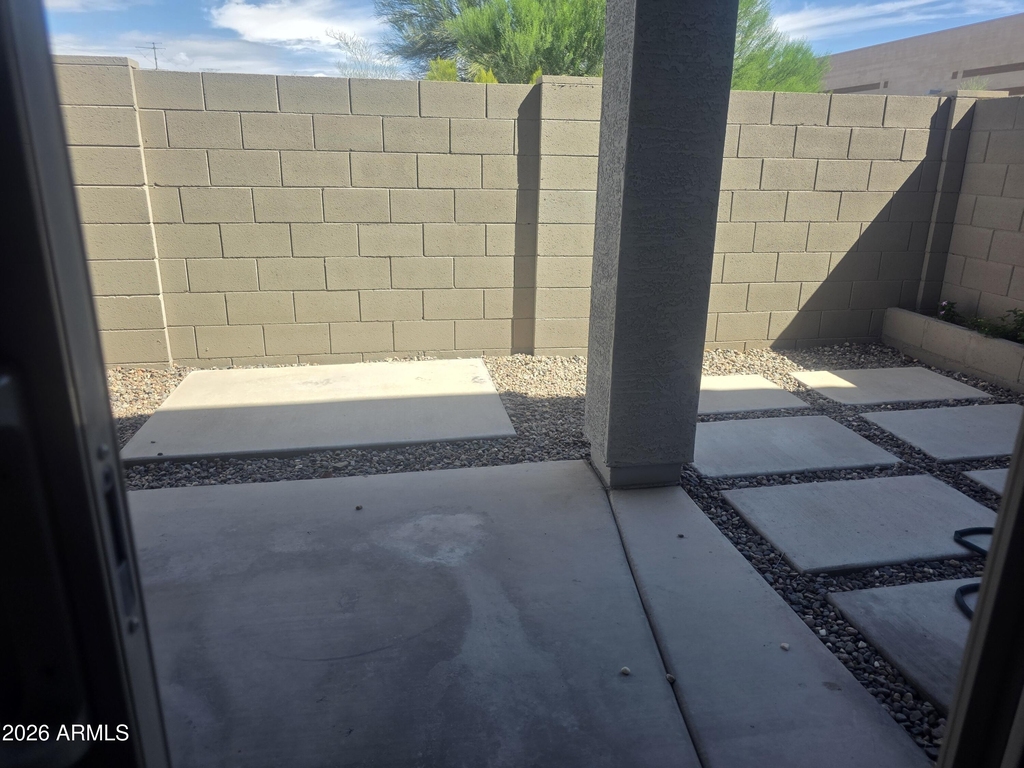 2150 W Alameda Road - Photo 26