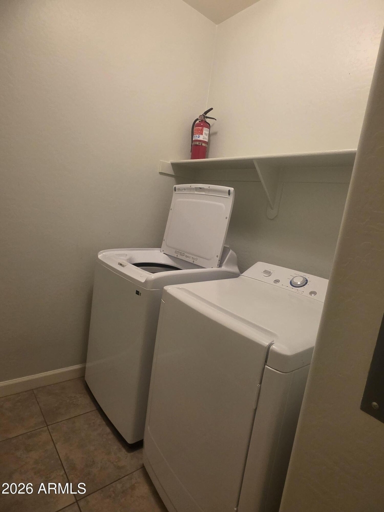 2150 W Alameda Road - Photo 22