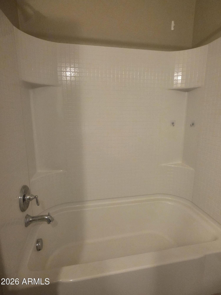 2150 W Alameda Road - Photo 7