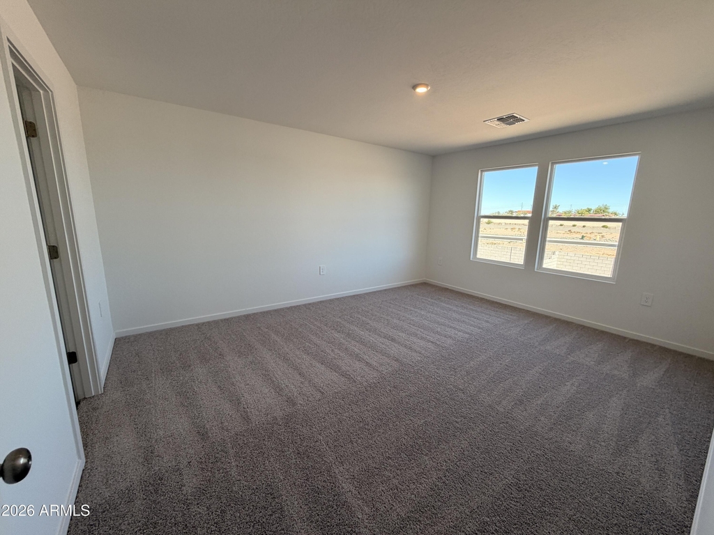 526 W Van Haren Street - Photo 21