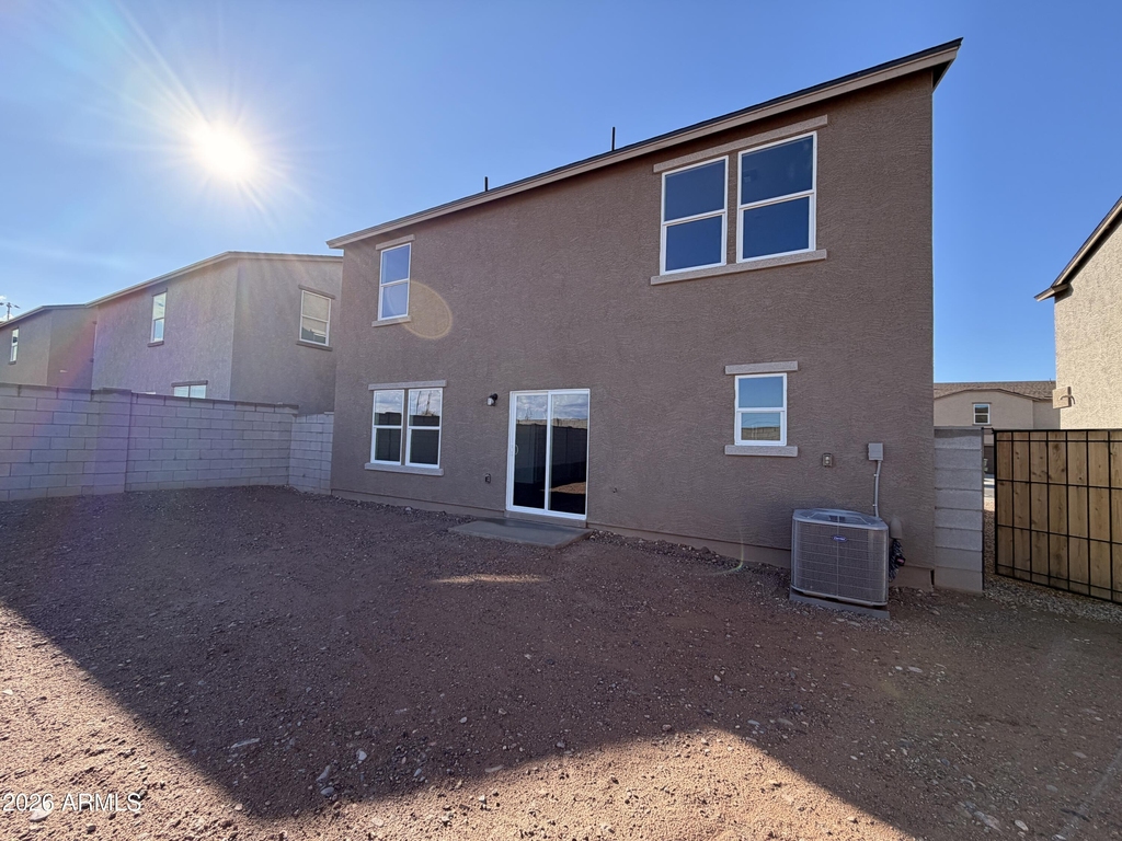 526 W Van Haren Street - Photo 31