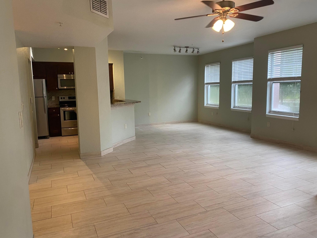 6920 W Sample Road W - Photo 0