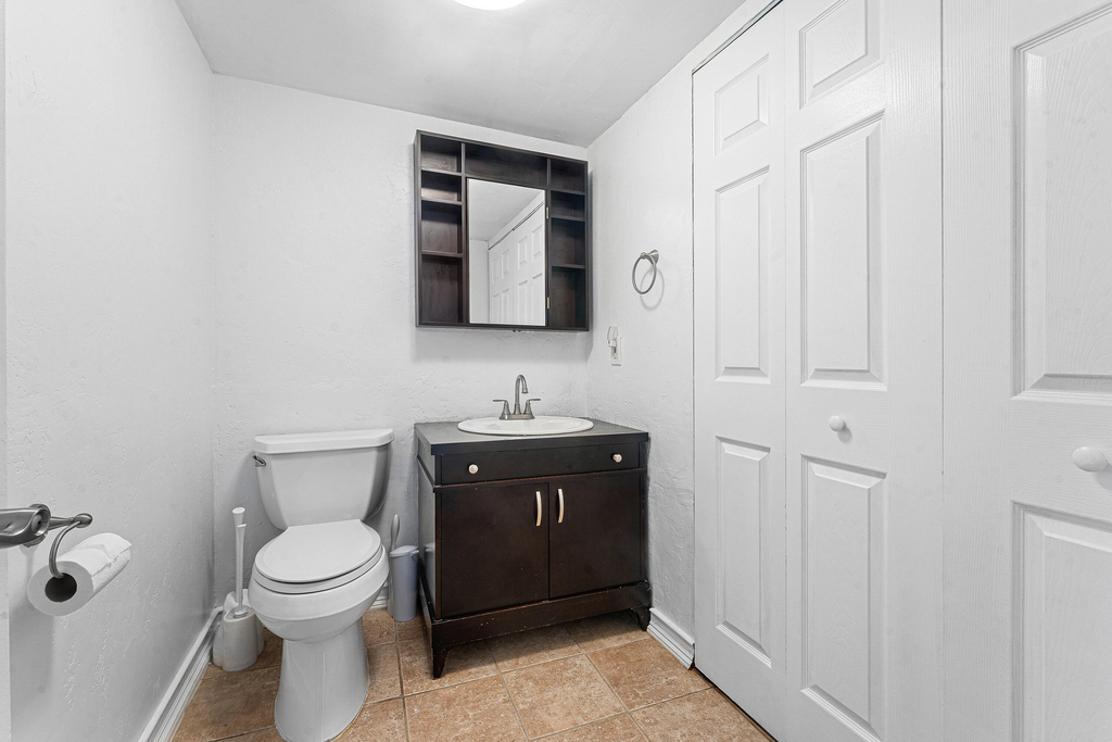 3754 Victoria Drive - Photo 9