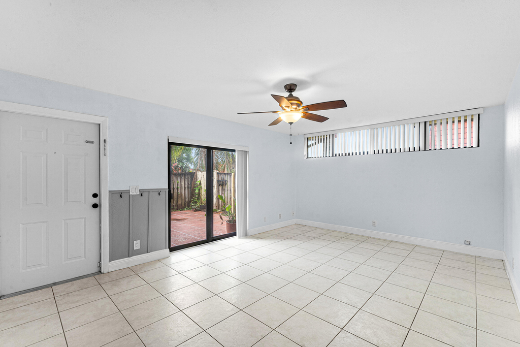3754 Victoria Drive - Photo 6