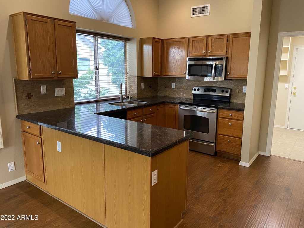 19495 N 90th Lane - Photo 6