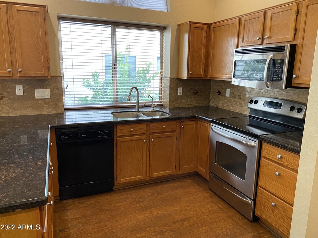 19495 N 90th Lane - Photo 8