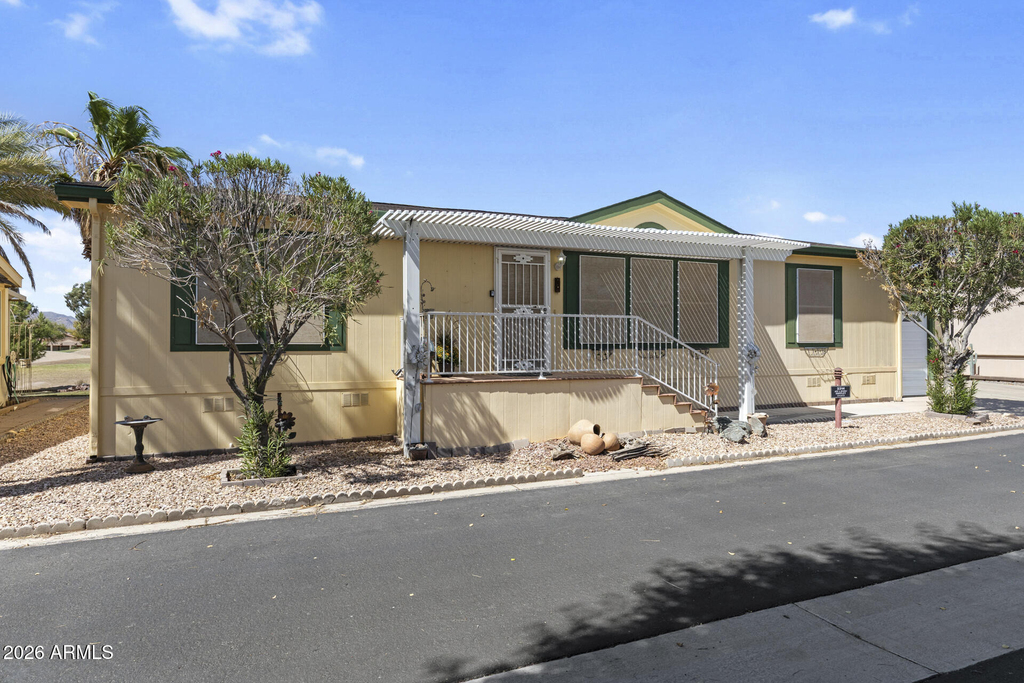 17200 W Bell Road - Photo 2