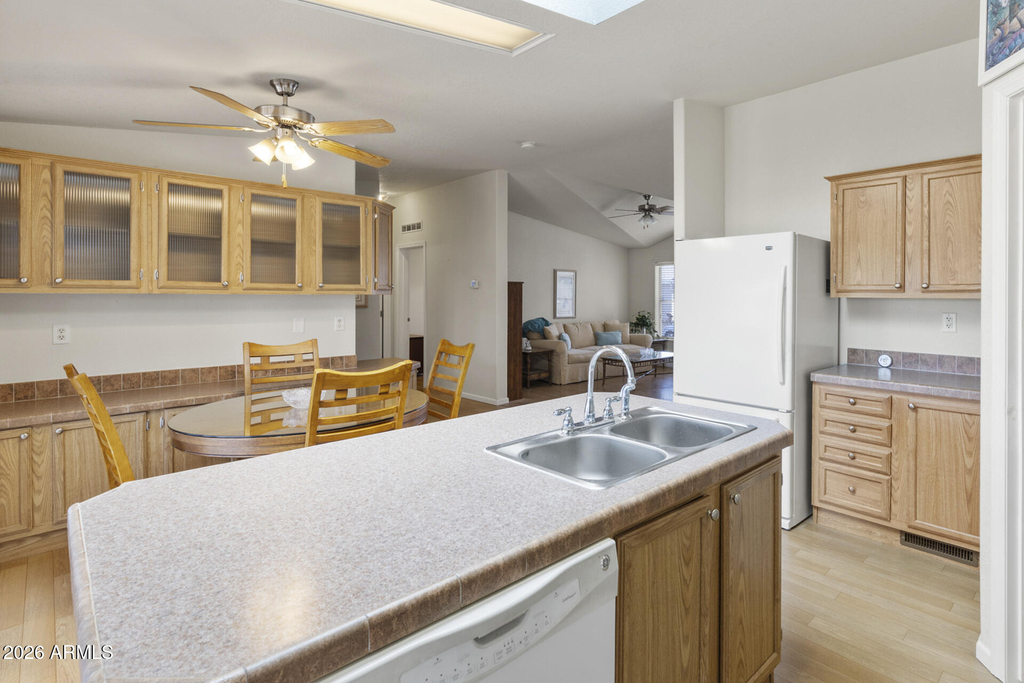 17200 W Bell Road - Photo 16