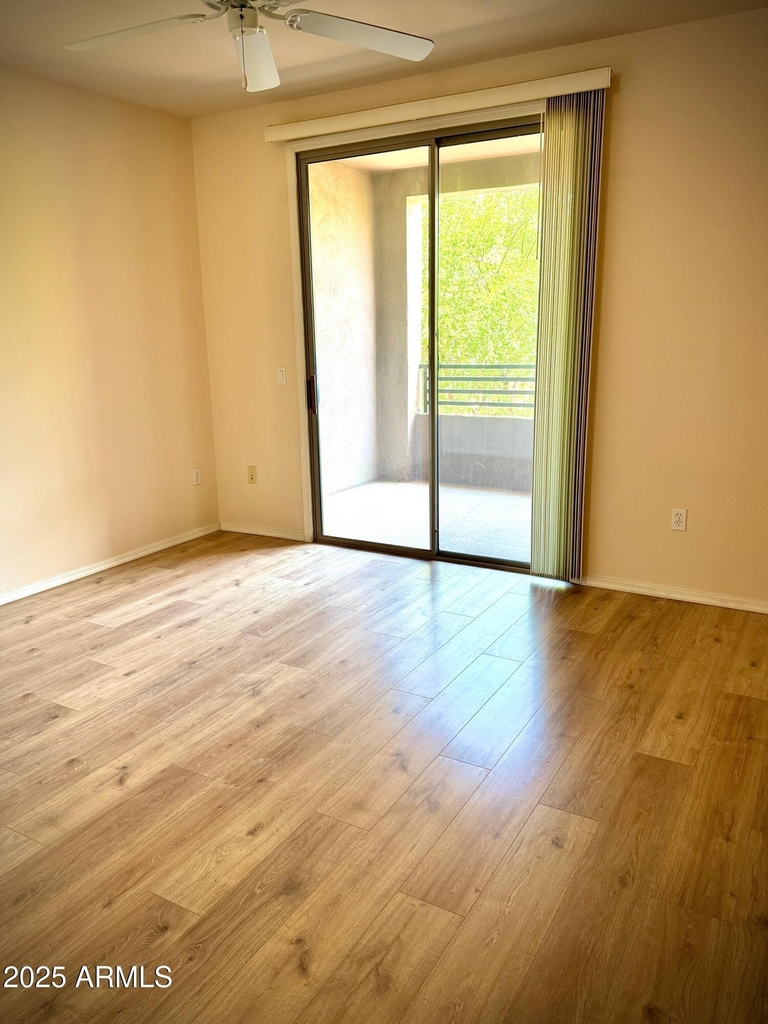 19777 N 76th Street - Photo 4