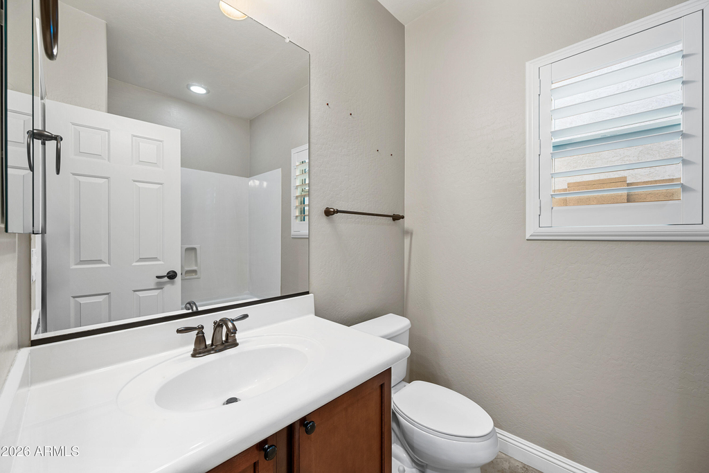 1813 W Straight Arrow Lane - Photo 17