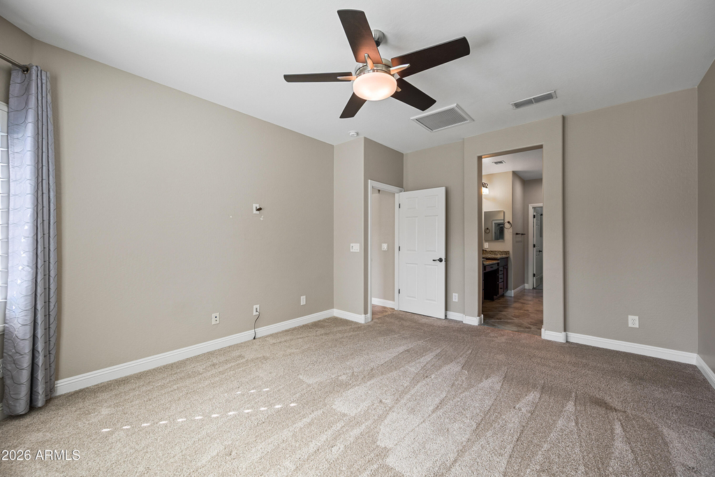 1813 W Straight Arrow Lane - Photo 12