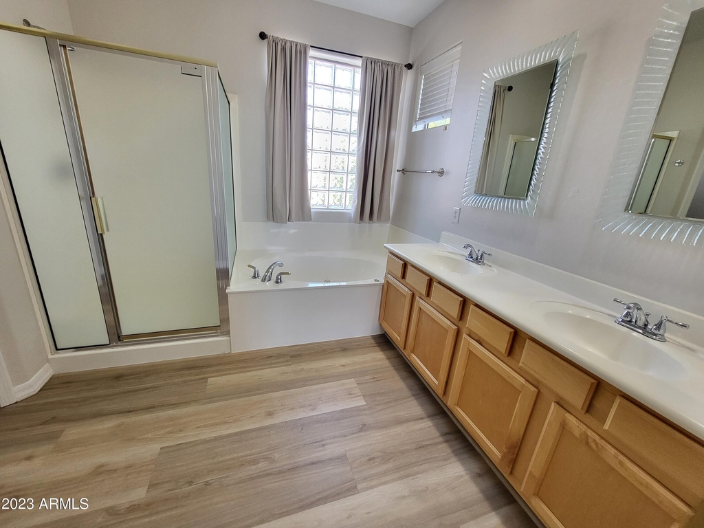 833 E Sheffield Avenue - Photo 35