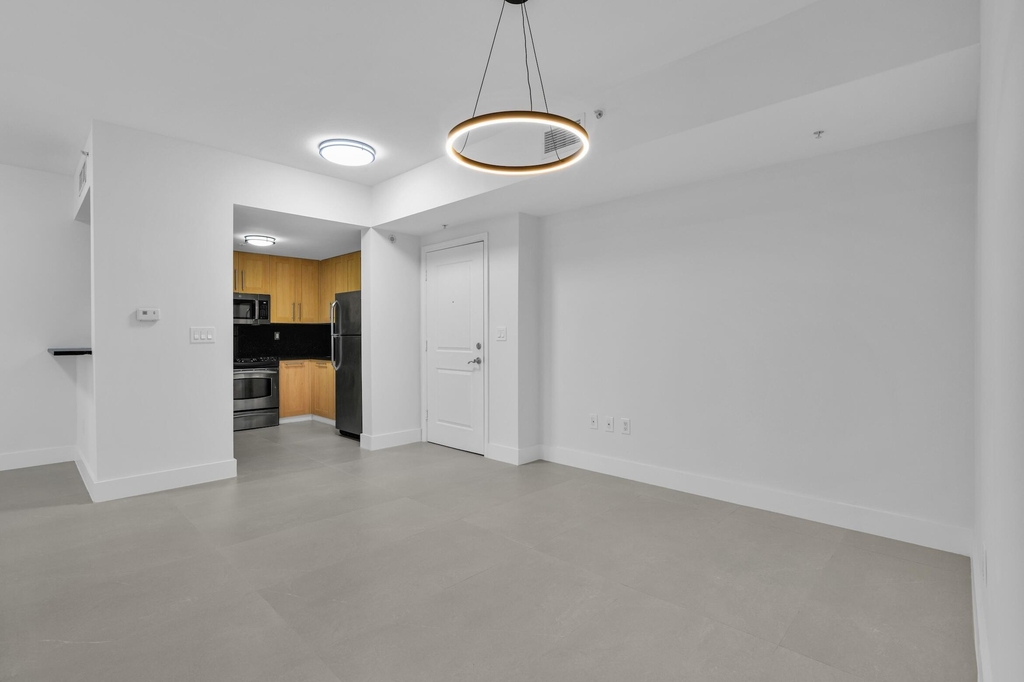 511 Se 5th Avenue - Photo 2