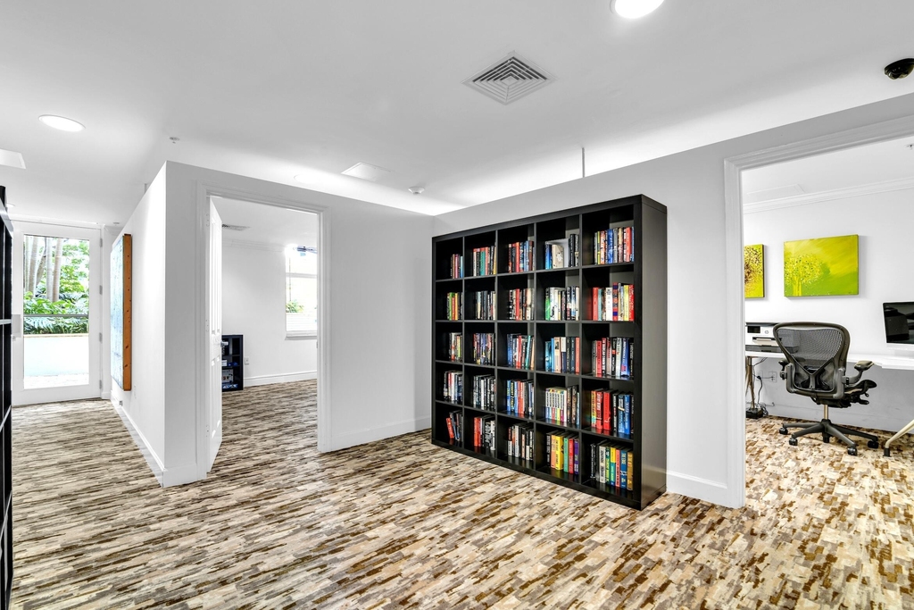 511 Se 5th Avenue - Photo 35
