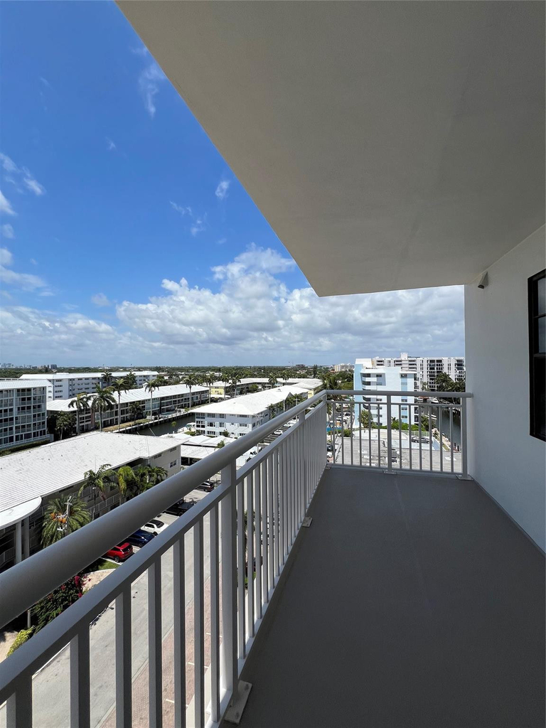 3100 Ne 48th Street - Photo 28