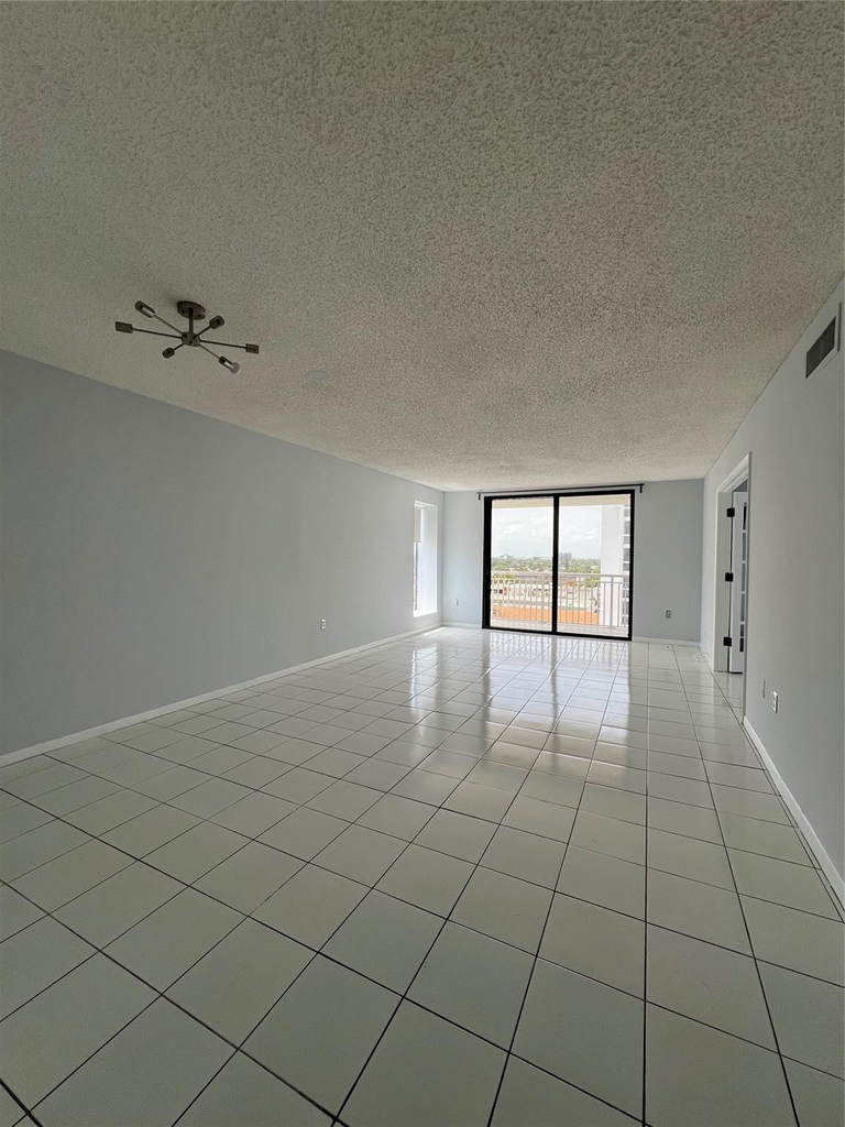 3100 Ne 48th Street - Photo 44