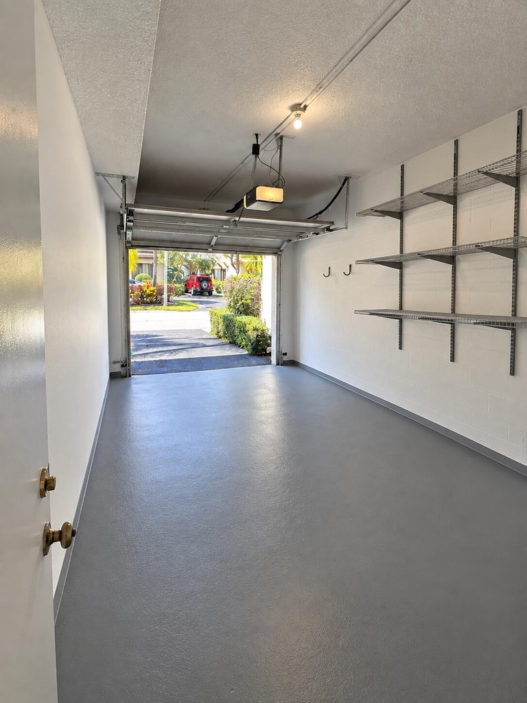 1000 Nw 105th Way - Photo 10