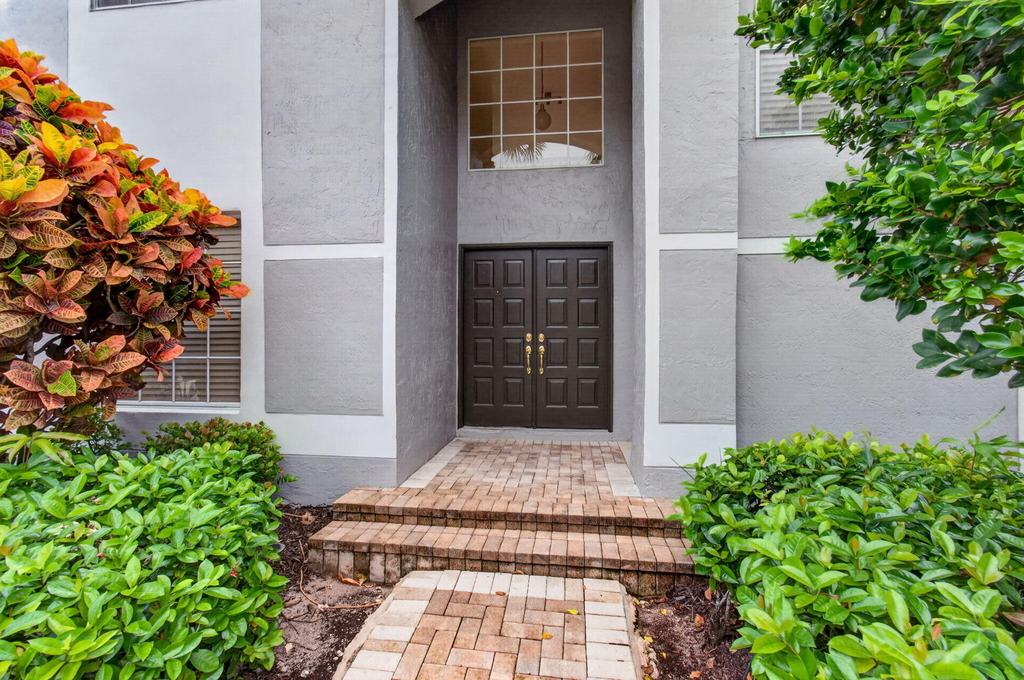 10621 Wheelhouse Circle - Photo 4