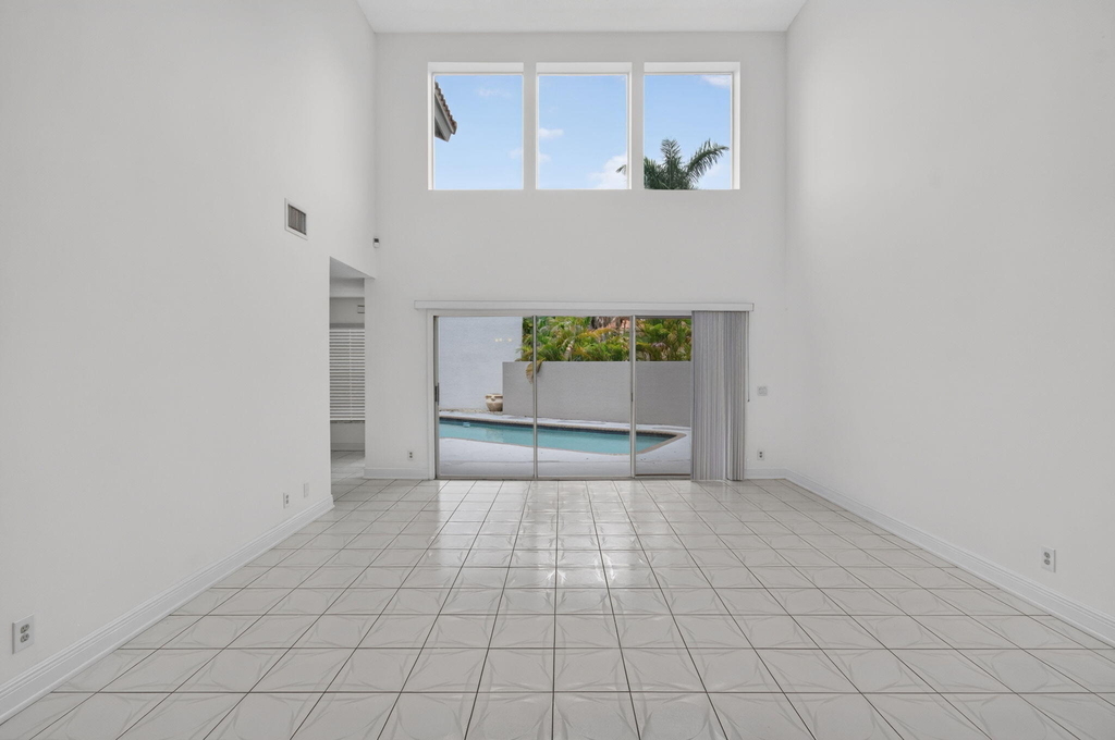 10621 Wheelhouse Circle - Photo 11