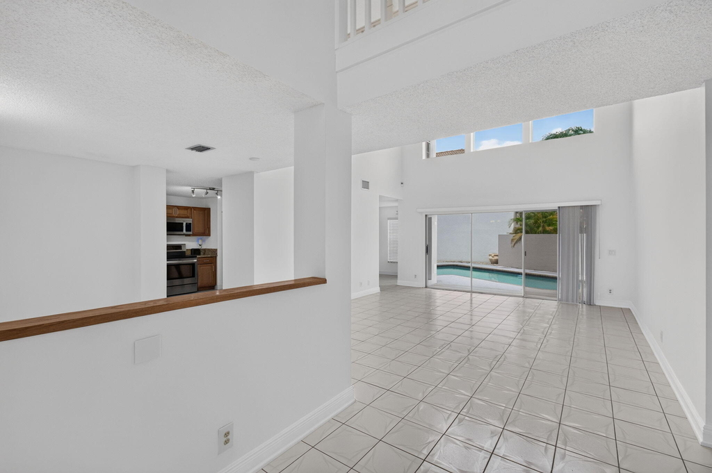 10621 Wheelhouse Circle - Photo 9