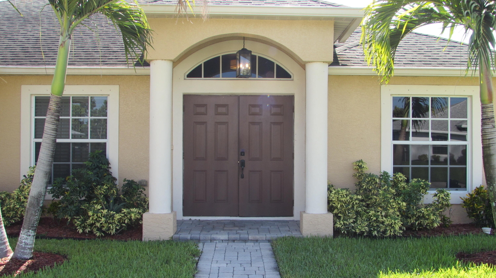 3525 Sw Viceroy Street - Photo 1