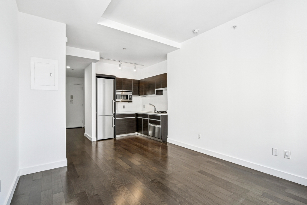 116 John Street - Photo 2