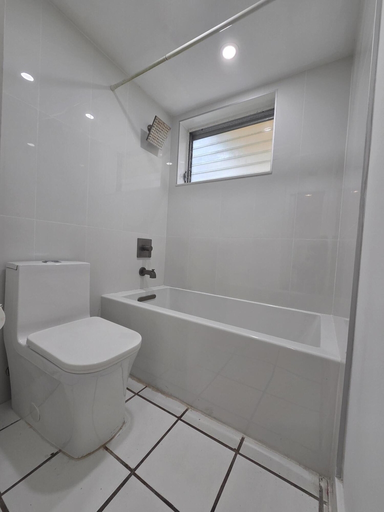 2716 Ne 30th Place - Photo 14