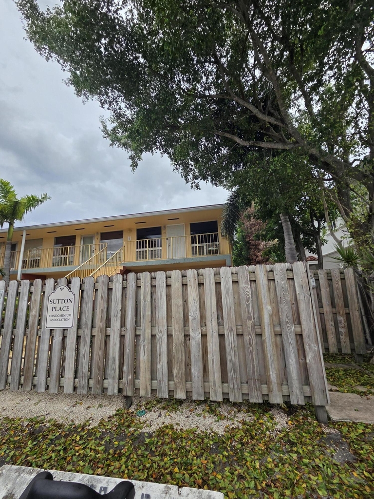 2716 Ne 30th Place - Photo 19