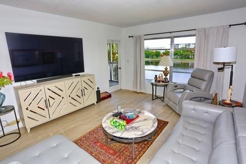 2801 N Palm Aire Drive - Photo 22