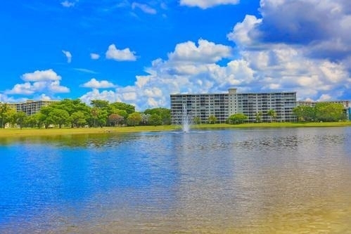 2801 N Palm Aire Drive - Photo 46