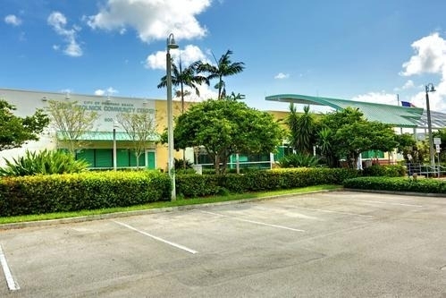 2801 N Palm Aire Drive - Photo 35