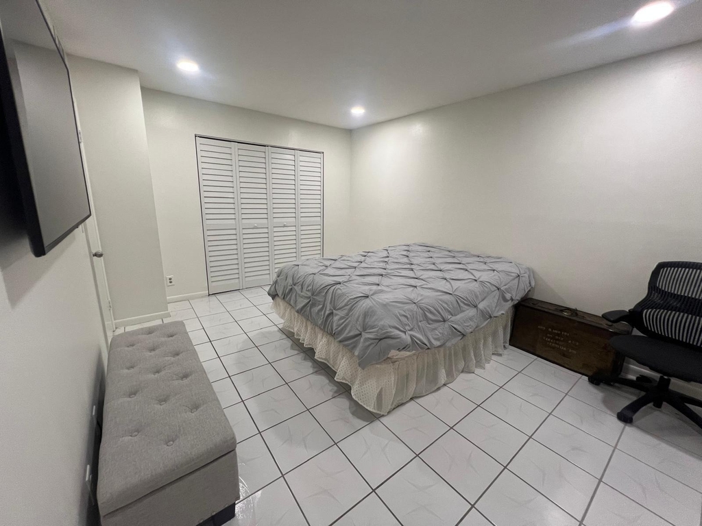 3294 Nw 104th Avenue - Photo 11
