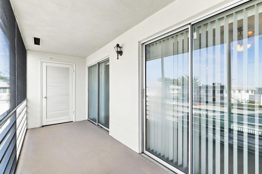 2920 Cynthia Lane - Photo 15