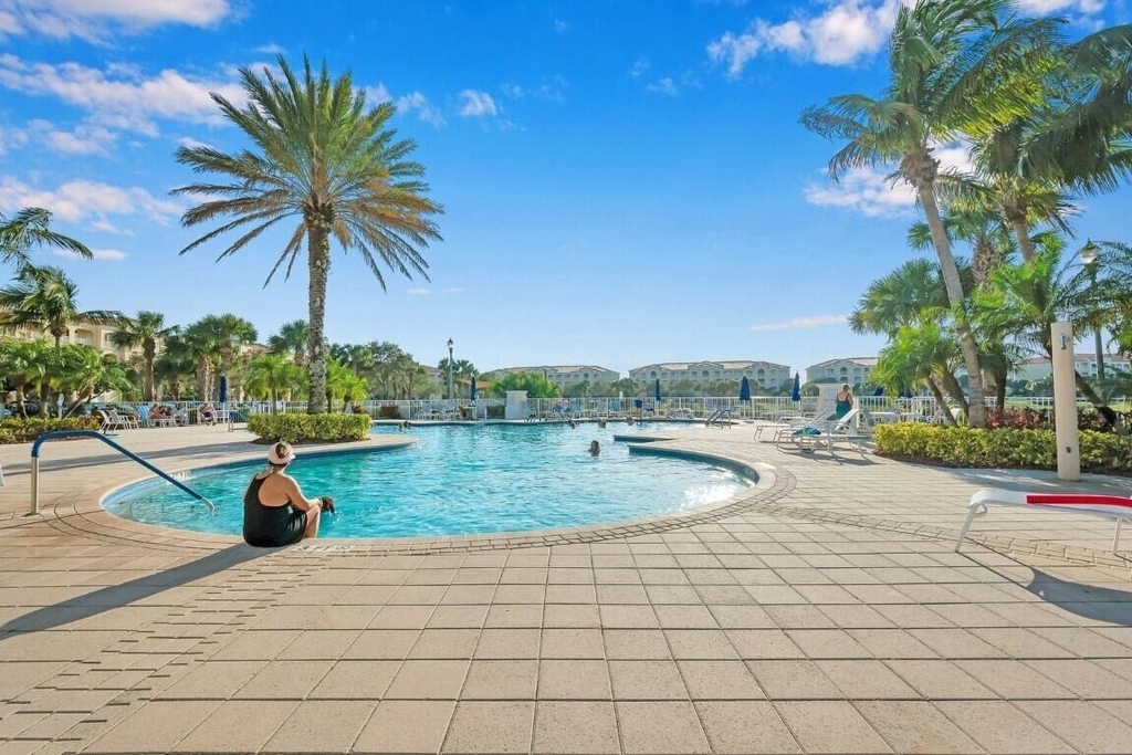 30 Harbour Isle Drive W - Photo 1