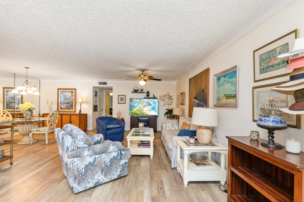420 High Point Drive - Photo 10