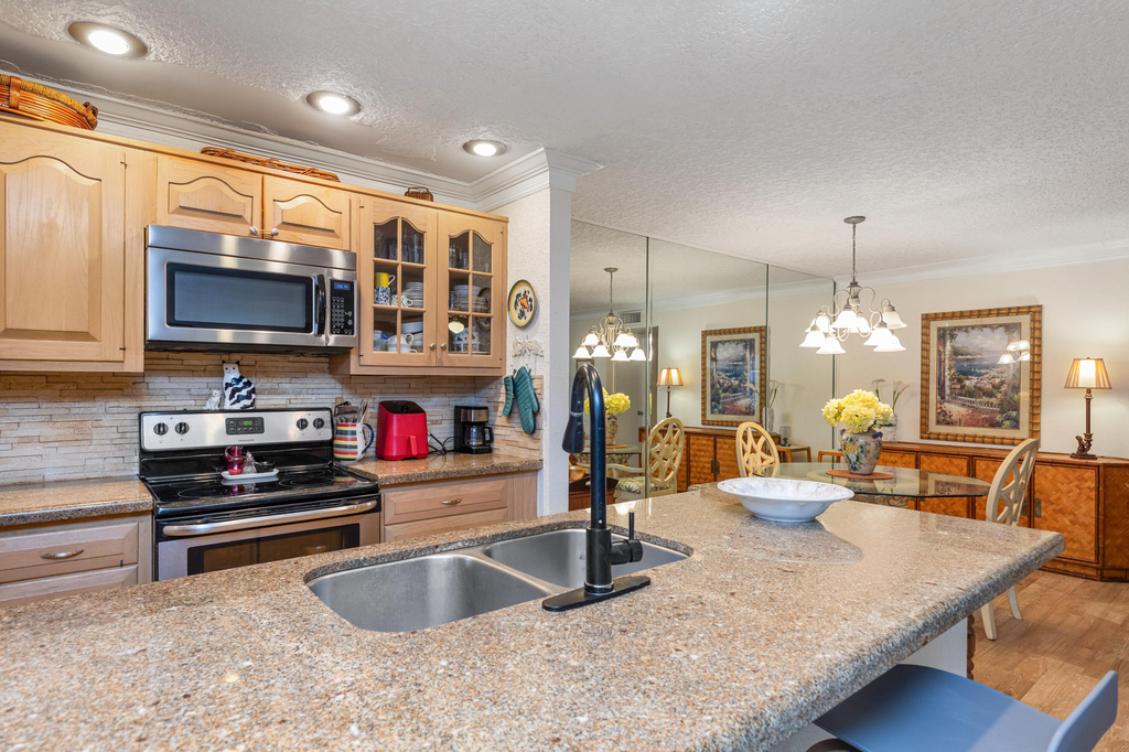 420 High Point Drive - Photo 9