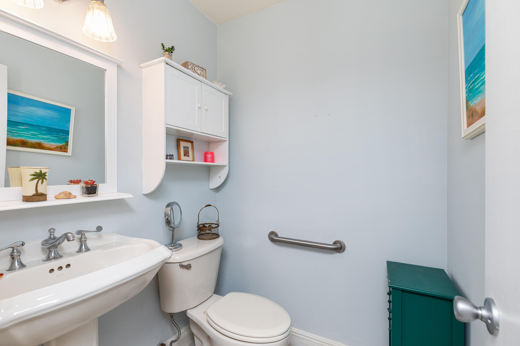 420 High Point Drive - Photo 17